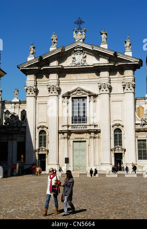 Italy, Lombardy, Mantua, the Duomo (cathedral), piazza Sordello Stock Photo