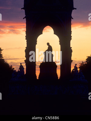 Albert Memorial, silhouette, London England UK Kensington Gardens English British memorials Prince Princes royalty statue Stock Photo