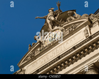 The facade of Grand Central Terminal features a transportation sculpture and a Tiffany glass clock, New York City, USA Stock Photo