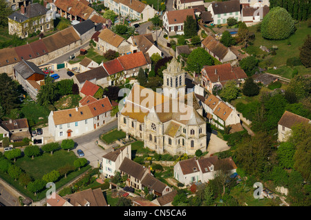 France, Val d'Oise, Epiais Rhus, the church Notre Dame de l'Assomption from the 16th century in the village (aerial view) Stock Photo