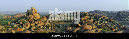 India, Karnataka State, Hampi, capital of the last great Hindu Kingdom of Vijayanagar between the 14th and 16th centuries, site Stock Photo