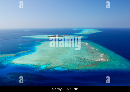 Maldives, Vaavu Felidhoo Atoll, Alimatha Island (aerial view Stock ...