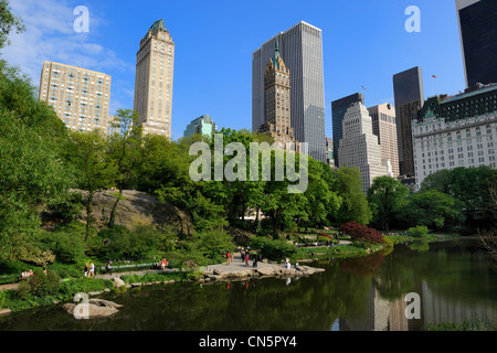 United States, New York City, Manhattan, Central Park, lake called the Pond Stock Photo