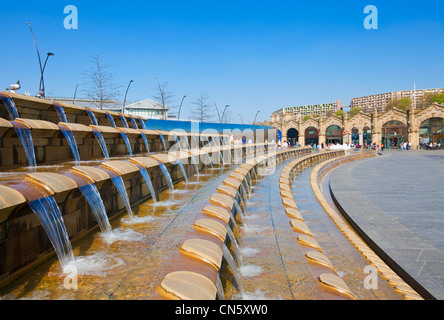 The Cutting Edge Fountain in Sheaf Square outside Sheffield railway station South Yorkshire England GB UK EU Europe Stock Photo