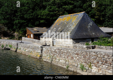 Tide mill of Henan,Aven River near Pont-Aven,Finistere,Bretagne,Brittany,France Stock Photo