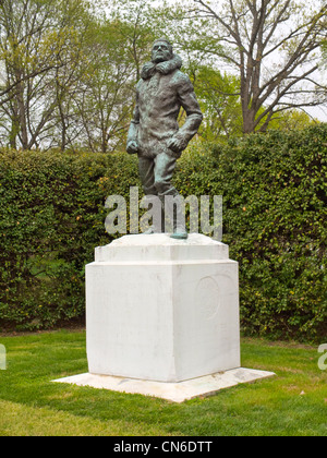 Rear Admiral Richard Evelyn Byrd statue in Arlington National Cemetery Washington DC Stock Photo