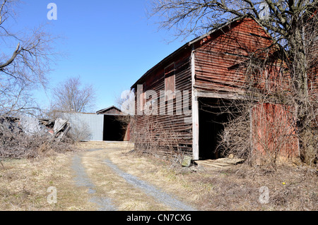 exterior of an old red barn Stock Photo