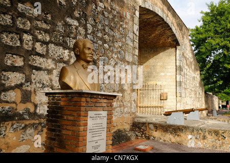 Dominican Republic, Santo Domingo province, Santo Domingo, colonial town listed as World Heritage by UNESCO, Plaza Patriotica Stock Photo