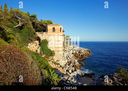 France, Alpes Maritimes, Roquebrune Cap Martin, Cap Martin, coastal footpath, Promenade Le Corbusier Stock Photo