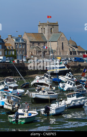 France, Manche, Barfleur, labelled Les Plus Beaux Villages de France (The Most Beautiful Villages of France), fishing port Stock Photo