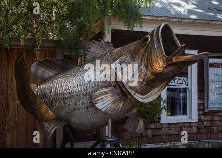 A large metal sculpture of a fish in the small Central California town of Los Olivos Stock Photo