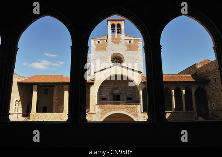 France, Pyrenees Orientales, Perpignan, the Kings of Majorca palace, fortress palace in Gothic style completed in 1309 Stock Photo