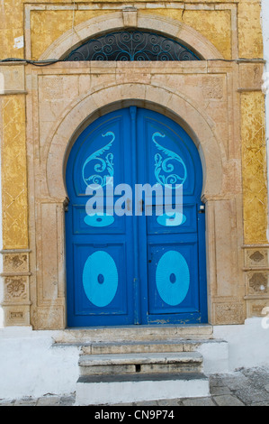 Tunisia, Sidi Bou Said, emblematic door in city Stock Photo