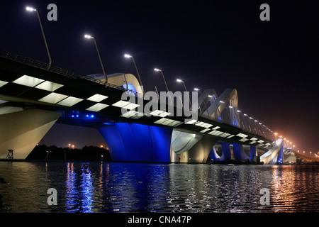 The Sheikh Zayed bridge, designed by Zaha Hadid, in Abu Dhabi Stock Photo