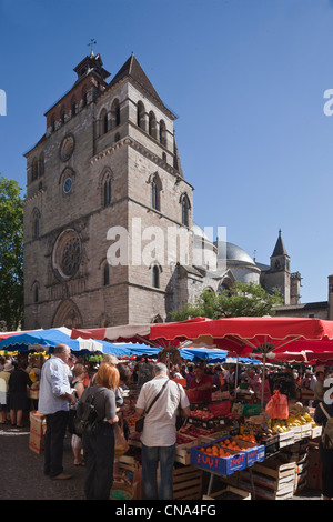 France, Lot, Cahors, Market in front of the Cathedral Saint Etienne Stock Photo