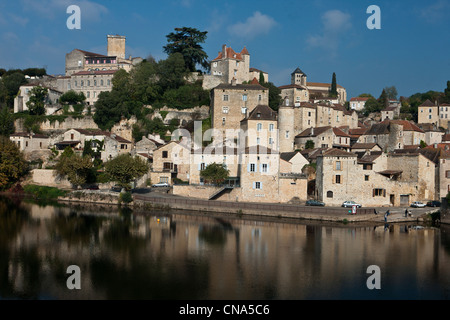 France, Lot, Puy l'Eveque, medieval, stepped on the right bank of the Lot, the old houses of the city with beautiful stones Stock Photo