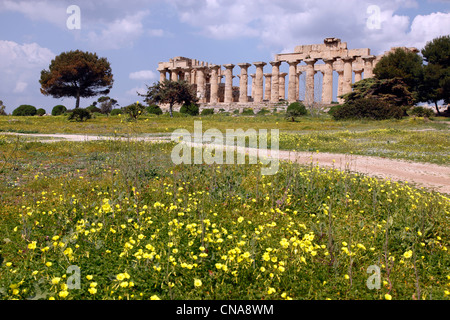 Ruins of the Temple of Hera (Temple E) at Selinunte, Sicily, Italy Stock Photo