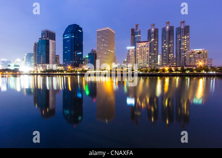 night time of Bangkok with water reflection Stock Photo - Alamy