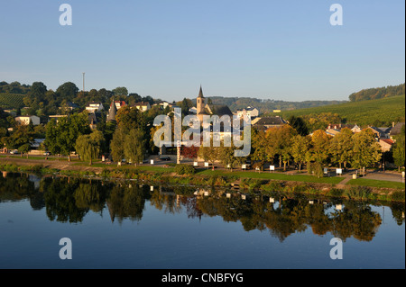 Luxembourg, Grevenmacher district, Moselle region, Schengen, with the Moselle river Stock Photo