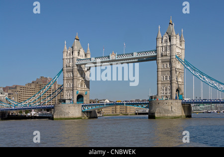 Tower Bridge across the river Thames, London Stock Photo