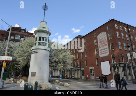 A lighthouse in Lower Manhattan's South Street Seaport was commissioned in 1913 as a memorial to those who died on the Titanic. Stock Photo