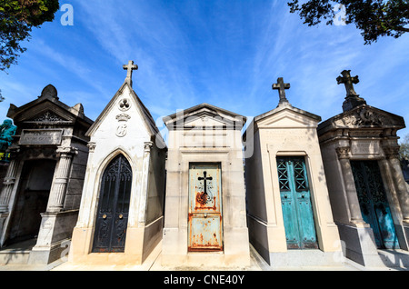 Tombs in Père Lachaise Cemetery, Paris Stock Photo