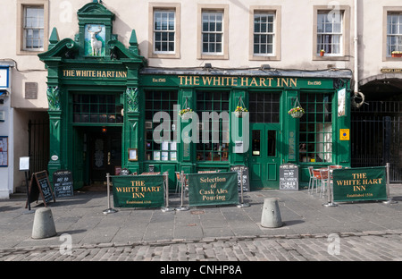 White Hart Inn pub on the Grassmarket, Edinburgh, Scotland Stock Photo
