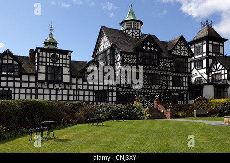 The Wild Boar Hotel in Tarporley,Cheshire.Although built in Tudor style it was in fact built in 1886 by local timber merchants. Stock Photo