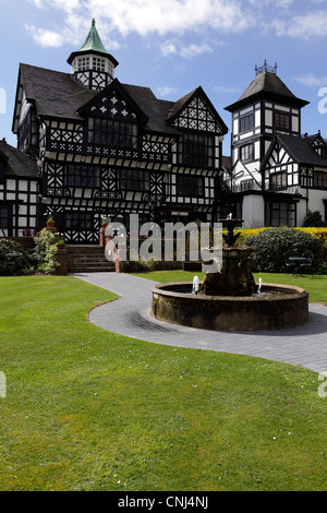 The Wild Boar Hotel in Tarporley,Cheshire.Although built in Tudor style it was in fact built in 1886 by local timber merchants. Stock Photo