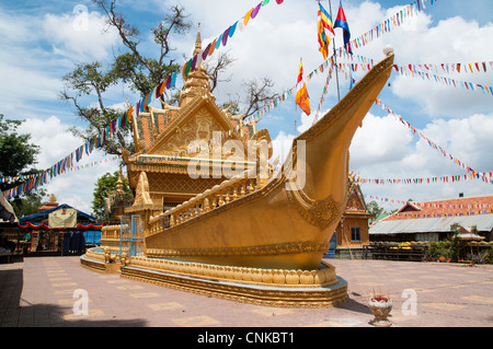 Wat Sampov Treileak, a Buddhist temple shaped like a boat in Phnom Penh, Cambodia. Stock Photo