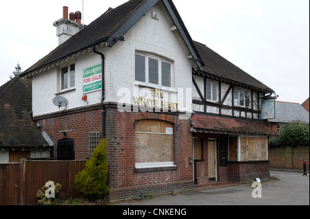 Vacant shops and stores for sale Petersfield Hampshire Stock Photo