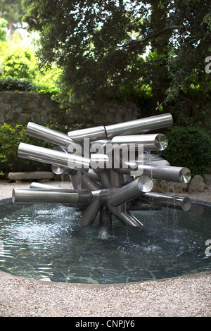 museum art sculpture metal [water fountain] tree