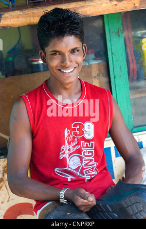 shoe repairer in market suva fiji Stock Photo