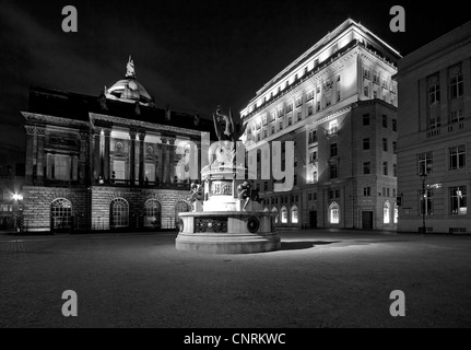 View across Exchange Flags, Liverpool, towards Nelson Monument, Liverpool Town Hall and Martins Bank Building Stock Photo