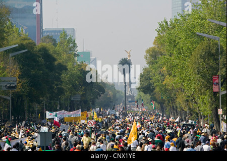 Paseo de la Reforma protest inauguration Filipe Calderon Mexico City Hinjosa Stock Photo