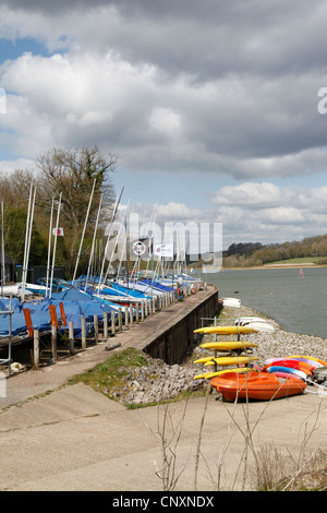 Sailing dinghies alongside the Ardingly reservoir in West Sussex Stock Photo