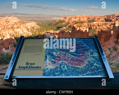 information sign at Sunset Point, view to giant natural amphitheater of Bryce Canyon, USA, Utah, Bryce Canyon National Park, Colorado Plateau Stock Photo