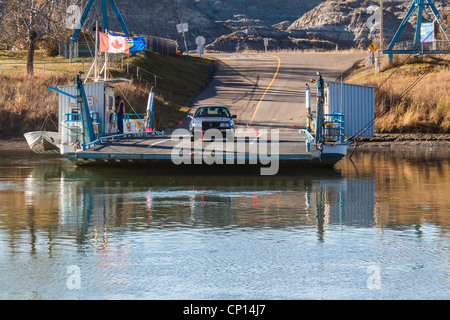 Canadian cable ferry at Red Deer River Crossing in the Canadian Badlands in southern Alberta, Canada. Stock Photo