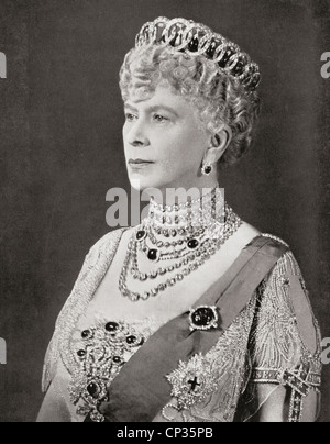 British Royalty. British Queen Mary Of Teck, Circa Late 1940s Stock 