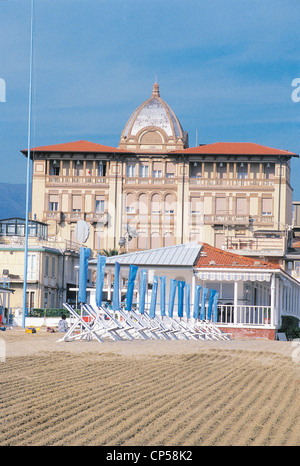 Italy Tuscany Viareggio Excelsior Hotel On The Promenade Stock Photo Alamy