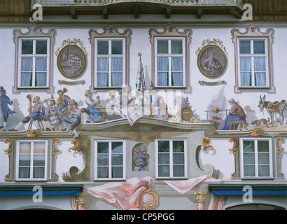 Germany - Bavaria - Oberammergau, frescoed facade of the birthplace of the German writer Ludwig Thoma (1867-1921). Particular Stock Photo