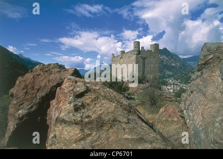 Valle d'Aosta - Chatillon (AO). Ussel, the castle of the fourteenth century. Stock Photo