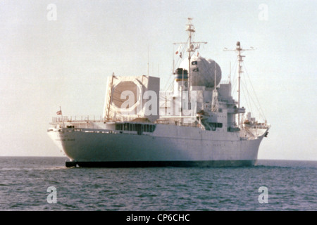 USNS OBSERVATION ISLAND (T-AGM-23) Stock Photo