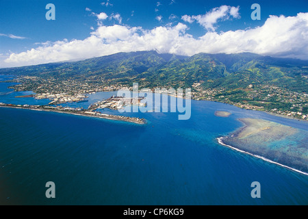 FRENCH POLYNESIA ISLANDS COMPANY 'Tahiti Papeete AERIAL VIEW PORT Stock Photo