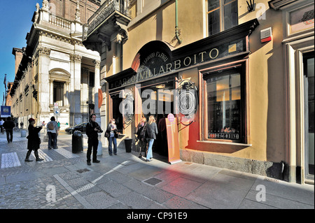 Europe Italy Piedmont Turin Via Lagrange Pedestrian Store of chocolate Gobino Stock Photo