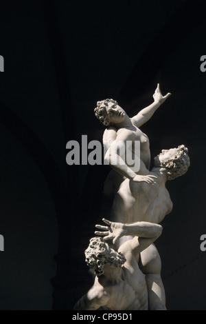 ratto delle sabine's statue, giambologna, piazza della signoria, firenze (florence), tuscany, italy Stock Photo