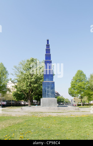 Blue Obelisk, Theodor-Heuss-Platz, Westend, Charlottenburg, Berlin ...