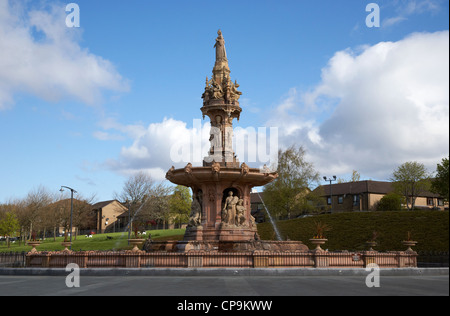 the doulton fountain in glasgow green Scotland uk it is the largest terracotta fountain in the world Stock Photo