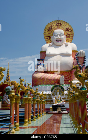 Thailand, Ko Samui (aka Koh Samui). Wat Plai Laem, temple and giant statue of Big Happy Buddha. Stock Photo