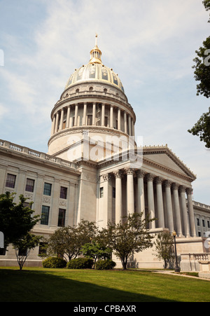 State Capitol Building at Charleston West Virginia WV Stock Photo - Alamy